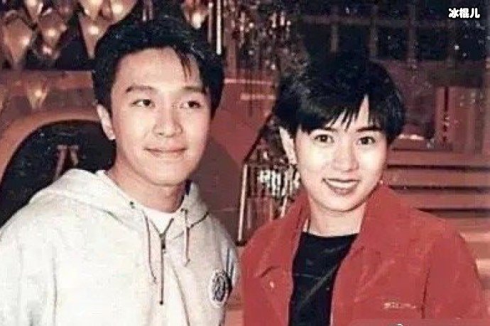 同样是出演乞丐周星驰堪称经典,黄渤是敬业而她是太假