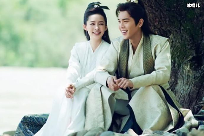 她是《庆余年》的女帝,当她换下龙袍后这身材爱了