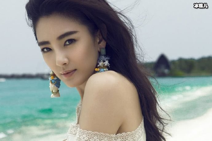 张雨绮新综表现极好,脸看起来白到发光