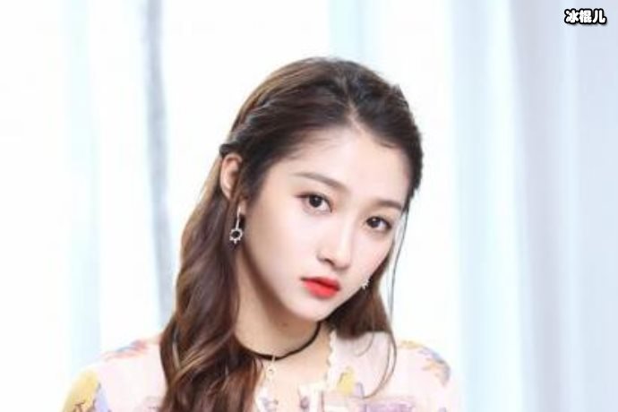 关晓彤李易峰秦霄贤同台飚戏,秦霄贤表现令人惊叹不愧是经验型