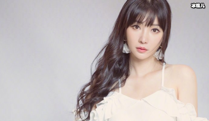 母亲患了癌症父亲也离开了这个世界,柳岩到底得罪了谁