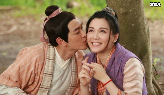 马国明和前女友闺蜜谈恋爱,女方汤洛雯是星二代两人大方秀恩爱