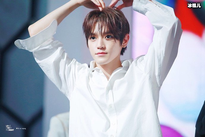 李泰容为什么叫破晓之光?李泰容说只当五年爱豆怎么回事