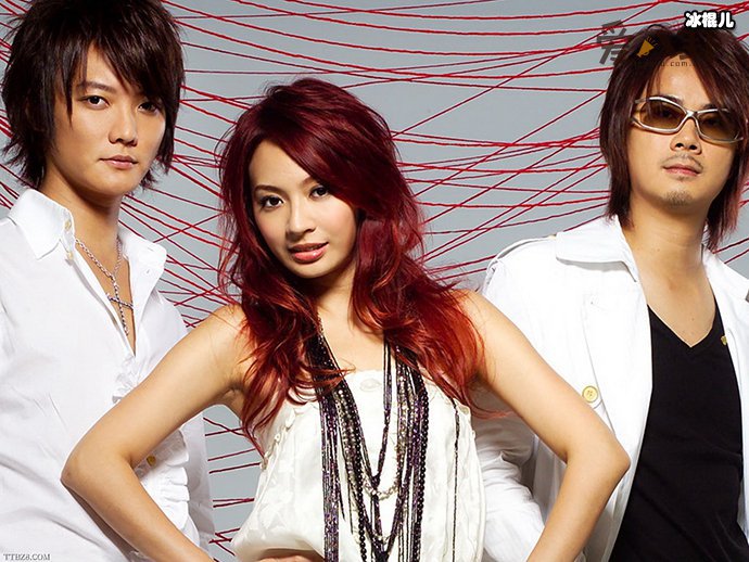 飞儿乐队为什么散了 飞儿乐队解散名气一落千丈!