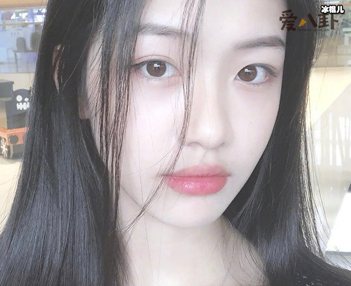 李庚希向涵之什么关系? 2人有过合作吗私下关系如何