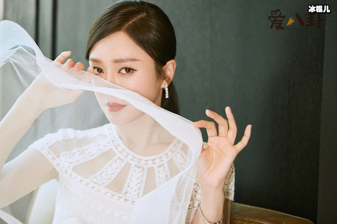 秦岚:我的子宫使不使用关你什么事, 秦岚疑似有了心上人?