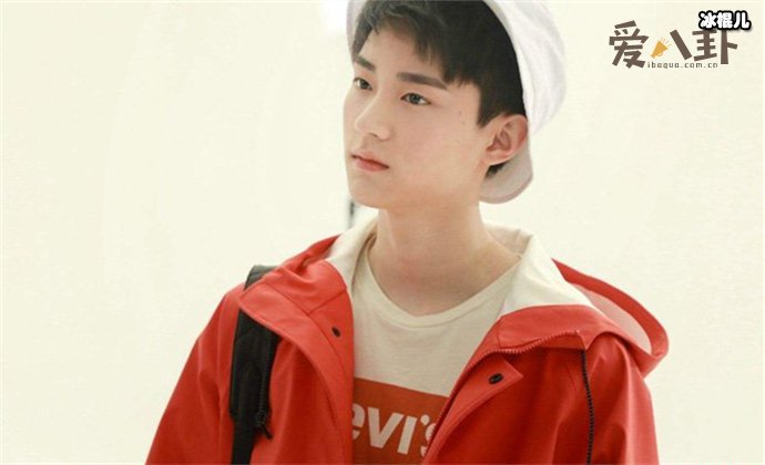 周翊然就是方翔锐吗? 揭其个人详细资料及家庭背景