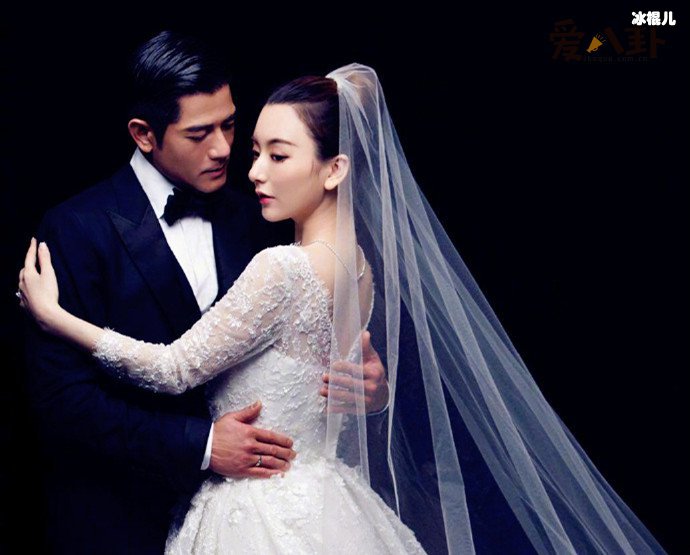 方媛父母年纪多大比郭富城小? 年纪与女婿郭富城相差多少