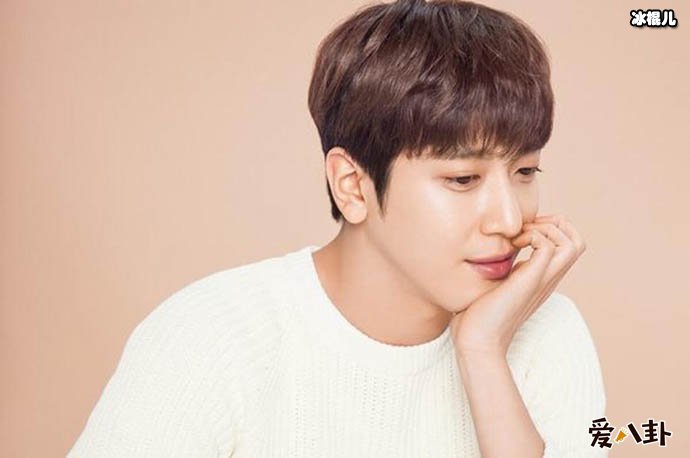 郑容和是谁? 疫病当前为何仍坚持开演唱会!