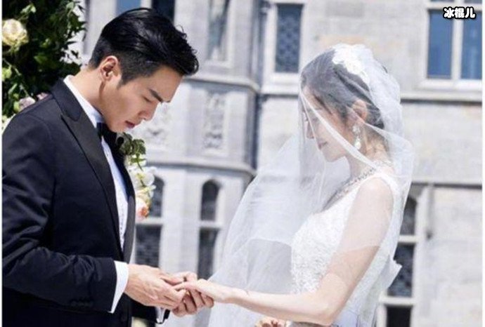 张若昀家庭背景大曝光!网友纷纷感叹唐艺昕嫁入豪门?