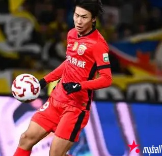 大发体育-19岁天才李新翔的惊艳表现给国足带来喜讯，大发助力你的致富之路！