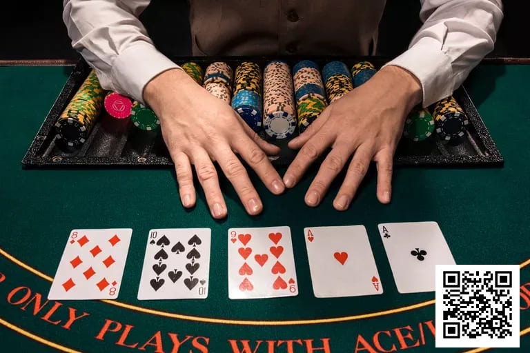 【EV扑克】职业选手的河牌游戏思路,阻挡牌是关键