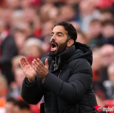 大发体育-曼联1亿购买后腰未果，却没有放弃，大发助力你的致富之路！