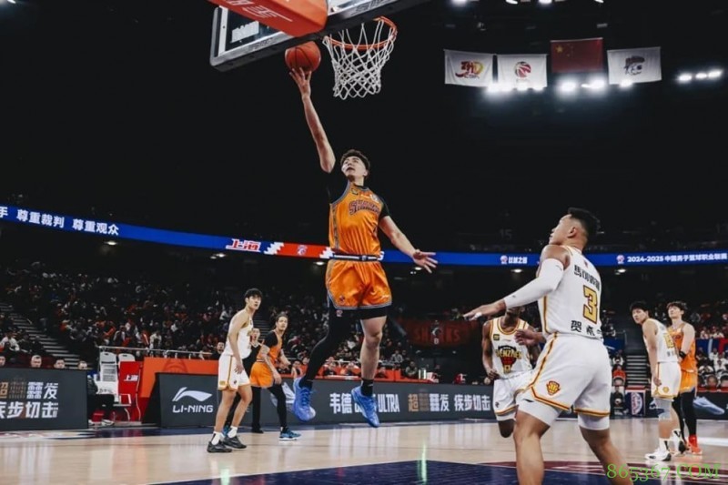 篮球联赛季后赛关键场次赛事预测及球队实力对比