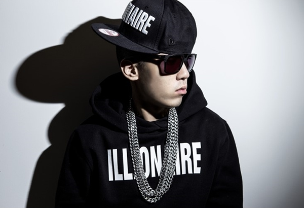 嘻哈界最狂！把大把鈔票當裝飾 名錶喜歡？送你啦！