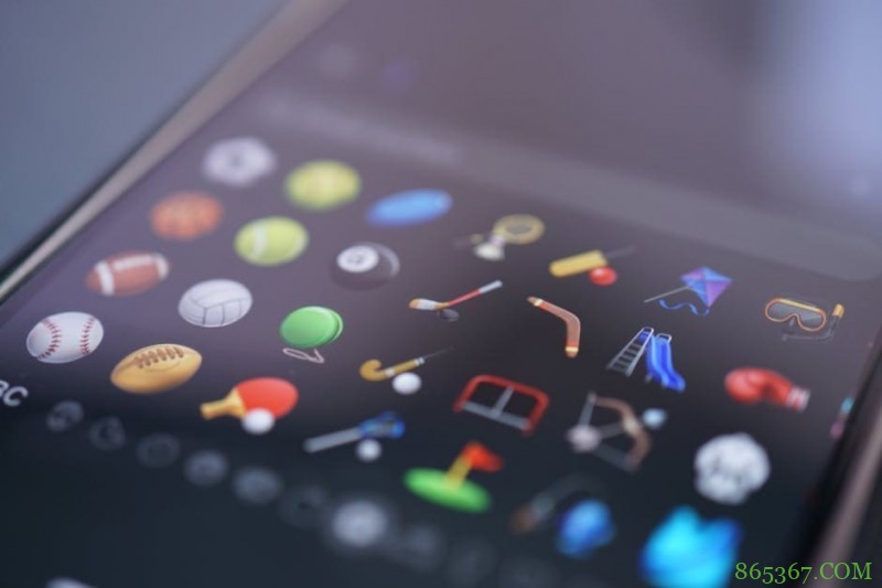 体育类APP UI设计趋势解析:从“功能堆砌”到“沉浸式体验”